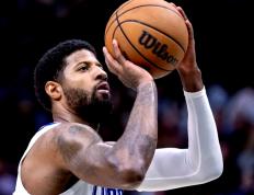 PG在线网站-网球球星出席快船主场比赛