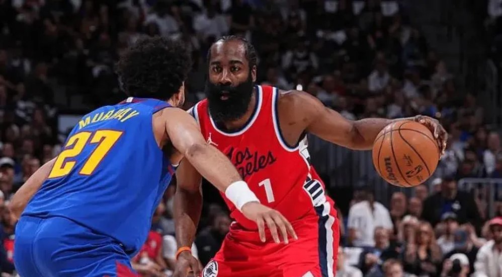 PG电子线上登入-日本男篮绝地反击热火B队，哈登一己之力扛起全队